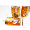 ShaoxingTian Chun Wine mengisi botol-botol